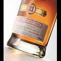 Secondery 21-bottle-detail_1.jpg