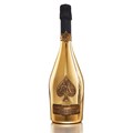 Secondery Armand-de-Brignac-Brut-Gold-bottle.jpg