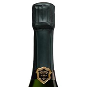 Secondery Bollinger-La-Grande-annee-neck.jpg