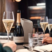 Secondery Gusbourne-English-Sparkling-2Wine.jpg