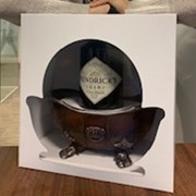 Secondery Hendricks-Gin-bathtub-3.jpg