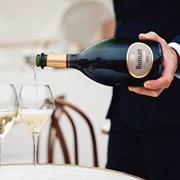 Secondery Ruinart-brut-life2.jpg