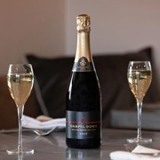 Secondery chapel-down-brut-life1.jpg