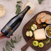 Secondery chapel-down-kits-coty-blanc-de-blancs-life-2.jpg