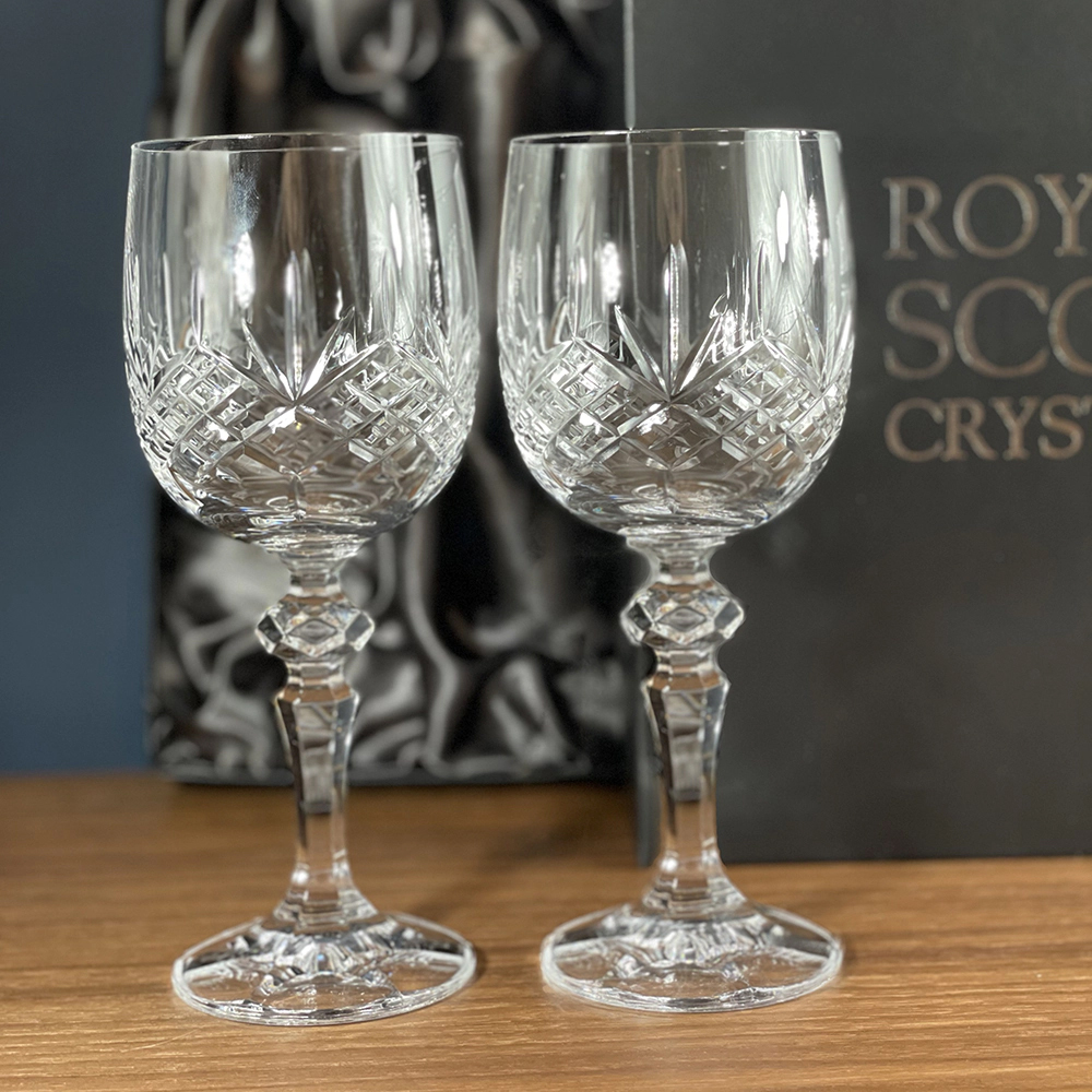 Viski Reserve Nouveau Crystal Wine Glasses in Seaside by Viski -4