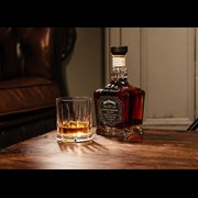 Secondery jack-daniels-single-barrel-select-life-2.jpg