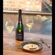 Secondery lanson-le-vintage-2013-champagne-life2.jpg