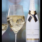 Secondery moet&chandon-iceimpérial-eretail-glass.png-copy.jpg