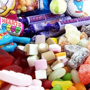 Secondery retro-sweet-hamper-2.jpg