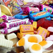 Secondery retro-sweet-hamper-3.jpg