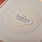 Secondery the-lakes-gin-gift-box-p356-1492_image.jpg