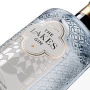 Secondery the-lakes-gin-p303-1319_image.jpg