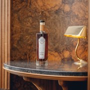 Secondery the-lakes-single-malt-whiskymakers-reserve-no-6-p438-2155_image.jpg