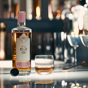 Secondery the-one-colheita-cask-finished-whisky-p414-1984_image.jpg