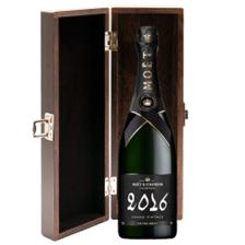 Buy & Send Moet & Chandon Grand Vintage 2016 Extra Brut Champagne 75cl in Elm Wood Gift Box