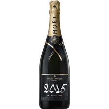 Buy & Send Moet & Chandon Brut Vintage 2015 Champagne 75cl