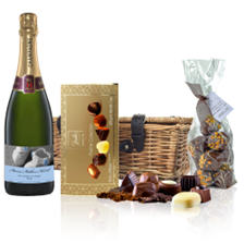 Buy & Send Personalised Champagne - Baby Boy Label And Chocolates Hamper
